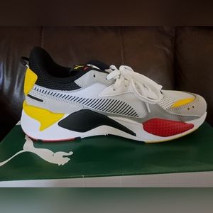 Puma sneakers